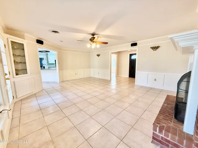 $285,000 | 100 Pearl Street, Crystal Springs, MS 39059