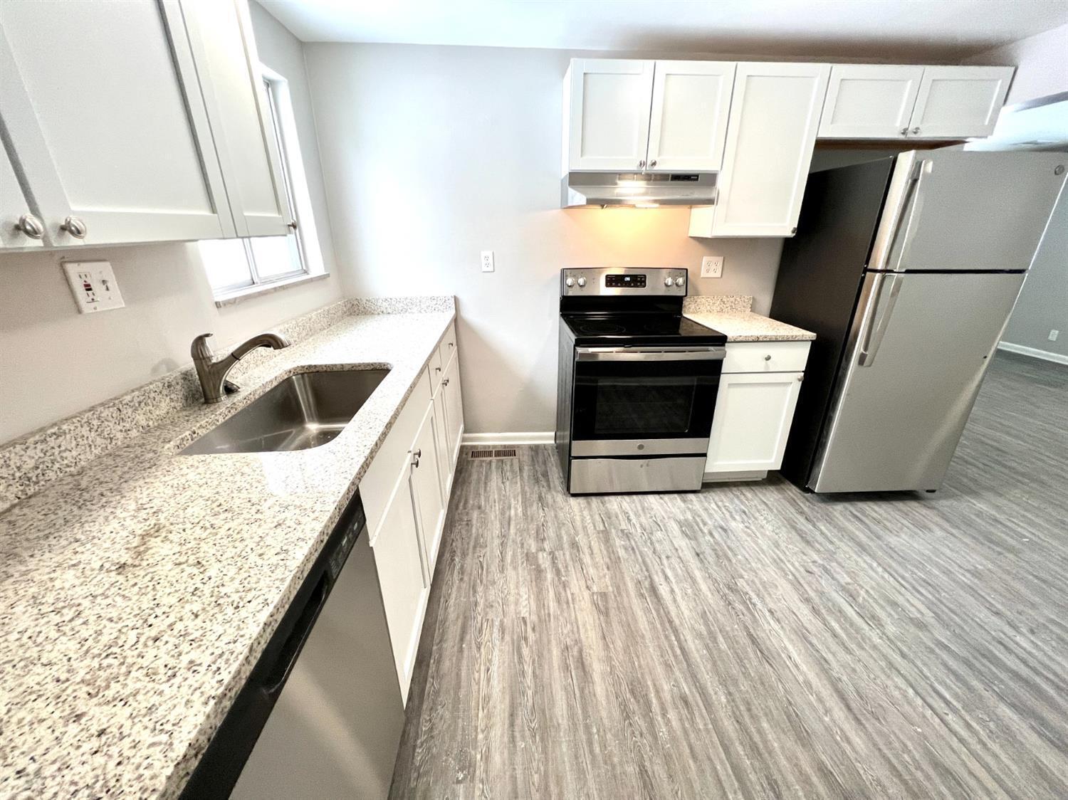 4471 Schoolhouse Road Batavia, OH 45103 - Photo 4 of 13 Gallery Image 4