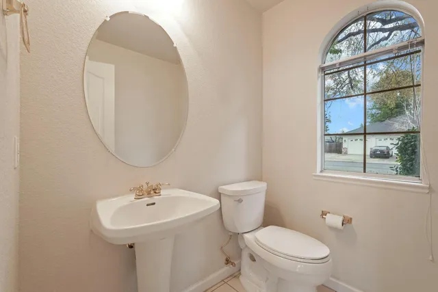 $740,000 | 14055 Bluff Drive, Lockeford, CA 95237