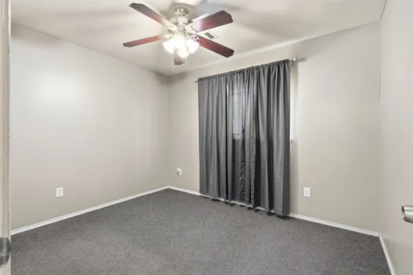 $1,900 | 12638 Coho Lane, Houston, TX 77045