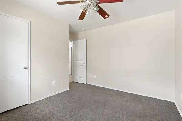 $1,900 | 12638 Coho Lane, Houston, TX 77045