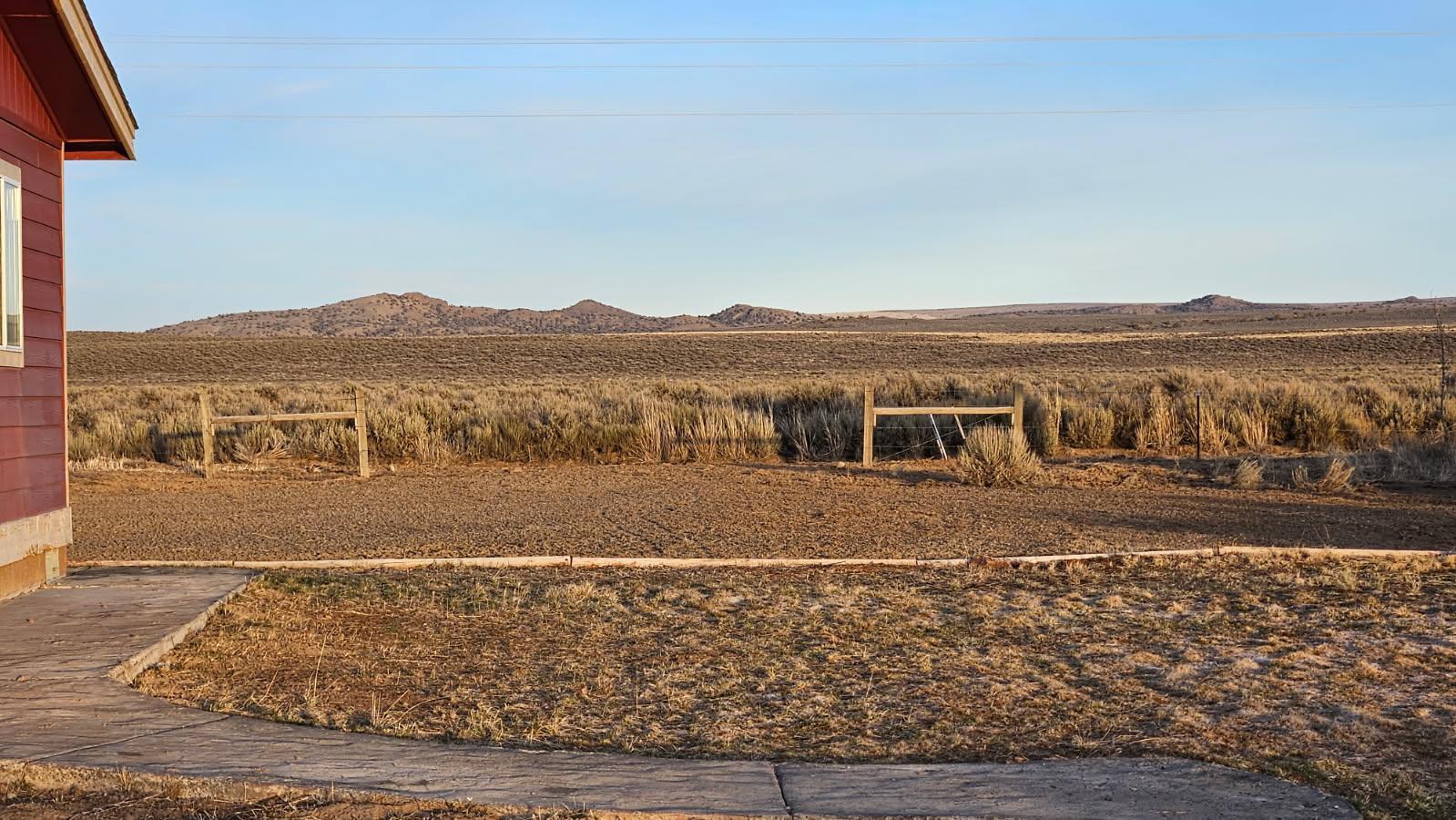46864 Tucker Road Christmas Valley, OR 97641 - Photo 11 of 39 Tucker Mountain View East