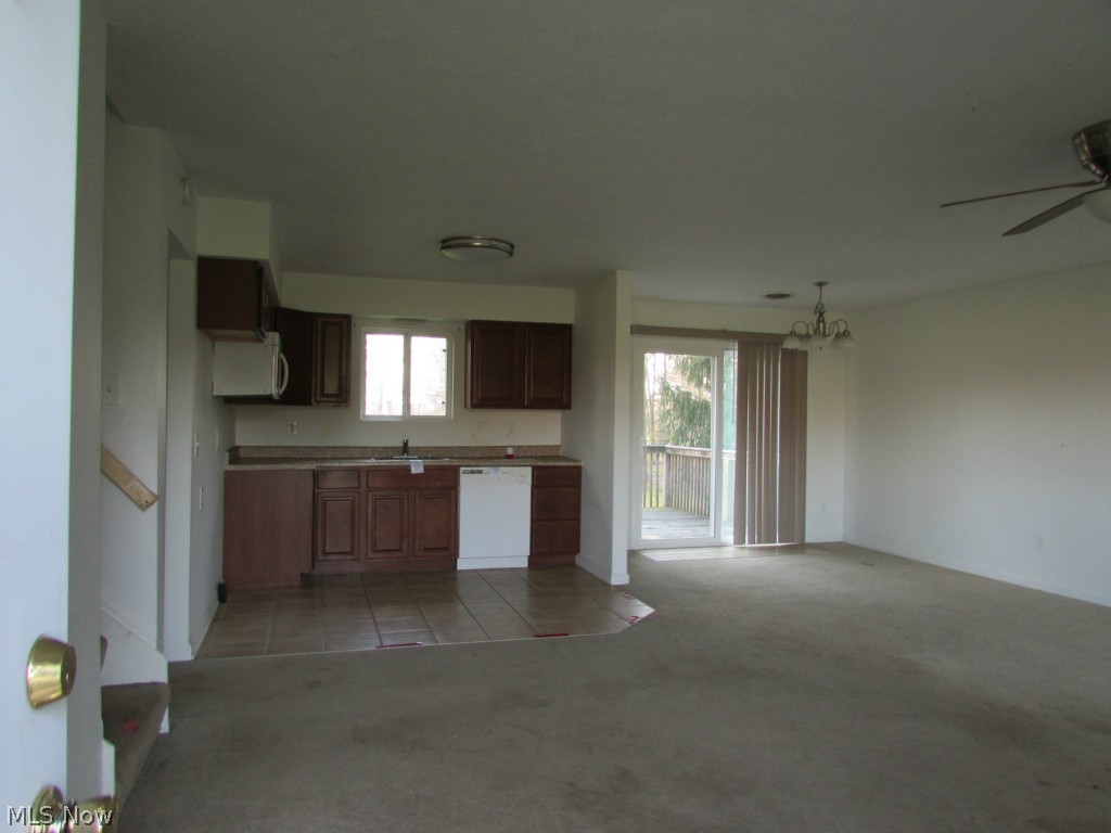 957 Sunset Circle Rome, OH 44085 - Photo 6 of 24