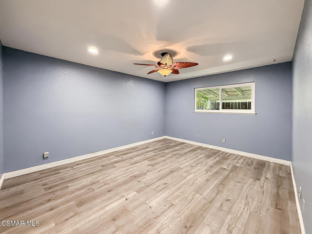 2098 Covington Avenue Simi Valley, CA 93065 - Photo 26 of 54