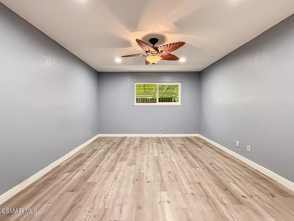 2098 Covington Avenue Simi Valley, CA 93065 - Photo 27 of 54