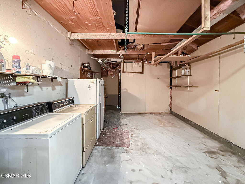 2098 Covington Avenue Simi Valley, CA 93065 - Photo 39 of 54