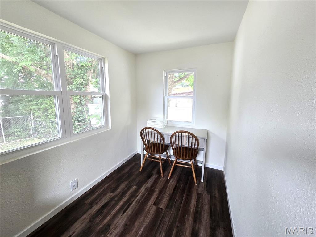 3438 Watson Road St. Louis, MO 63139 - Photo 10 of 15 Gallery Image 10
