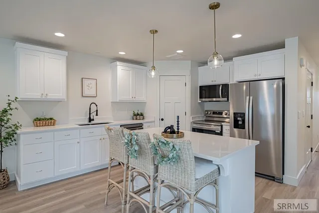 $1,750 | 2374 Caliber Place, Blackfoot, ID 83221