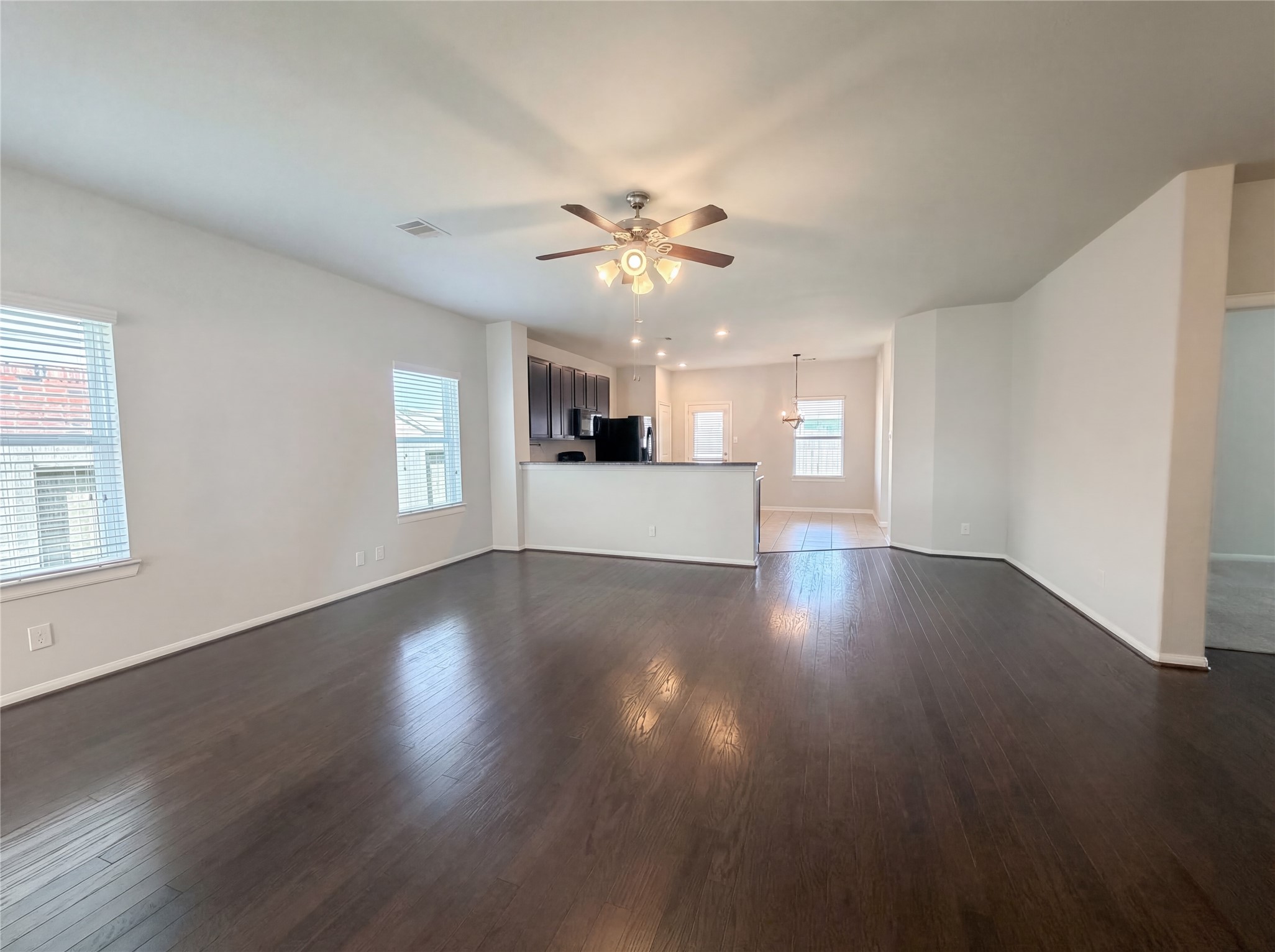 1038 Cash Street Alvin, TX 77511 - Photo 11 of 23
