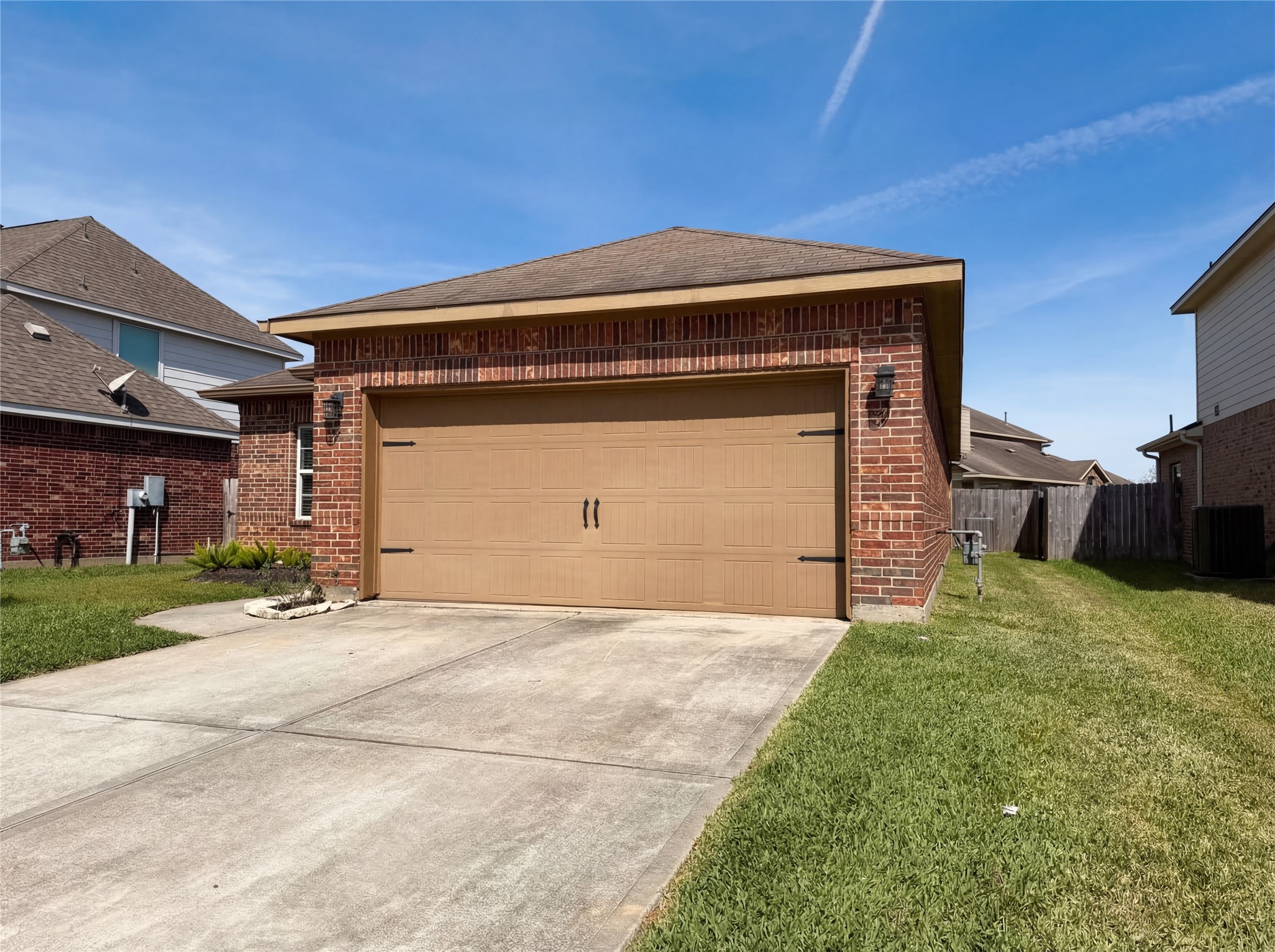 1038 Cash Street Alvin, TX 77511 - Photo 7 of 23