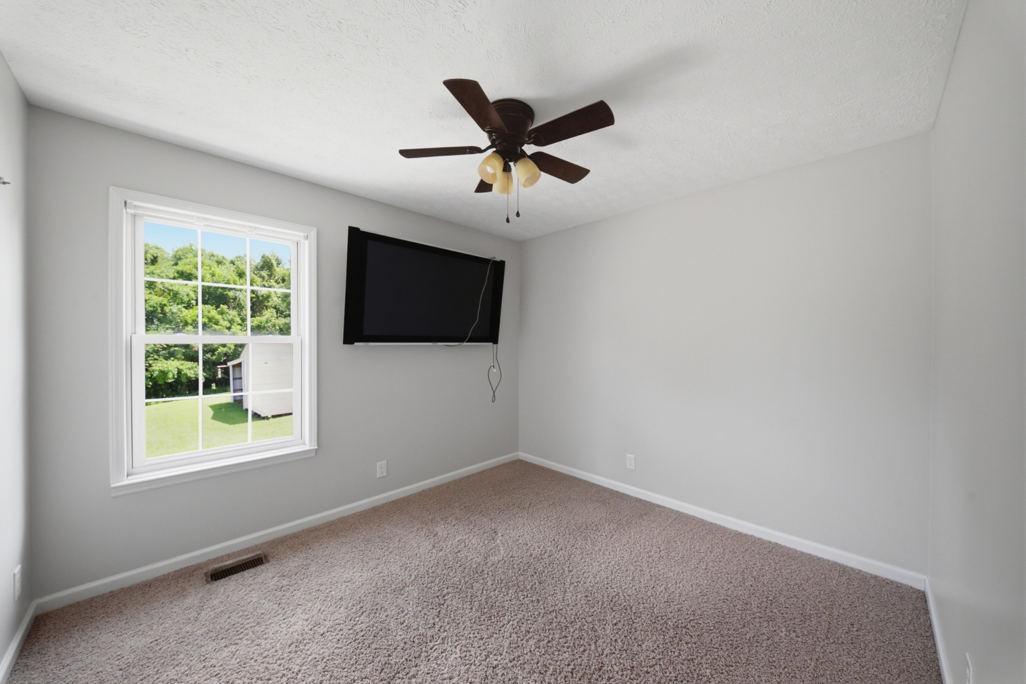7464 Hoods Branch Road Springfield, TN 37172 - Photo 13 of 38 Gallery Image 13