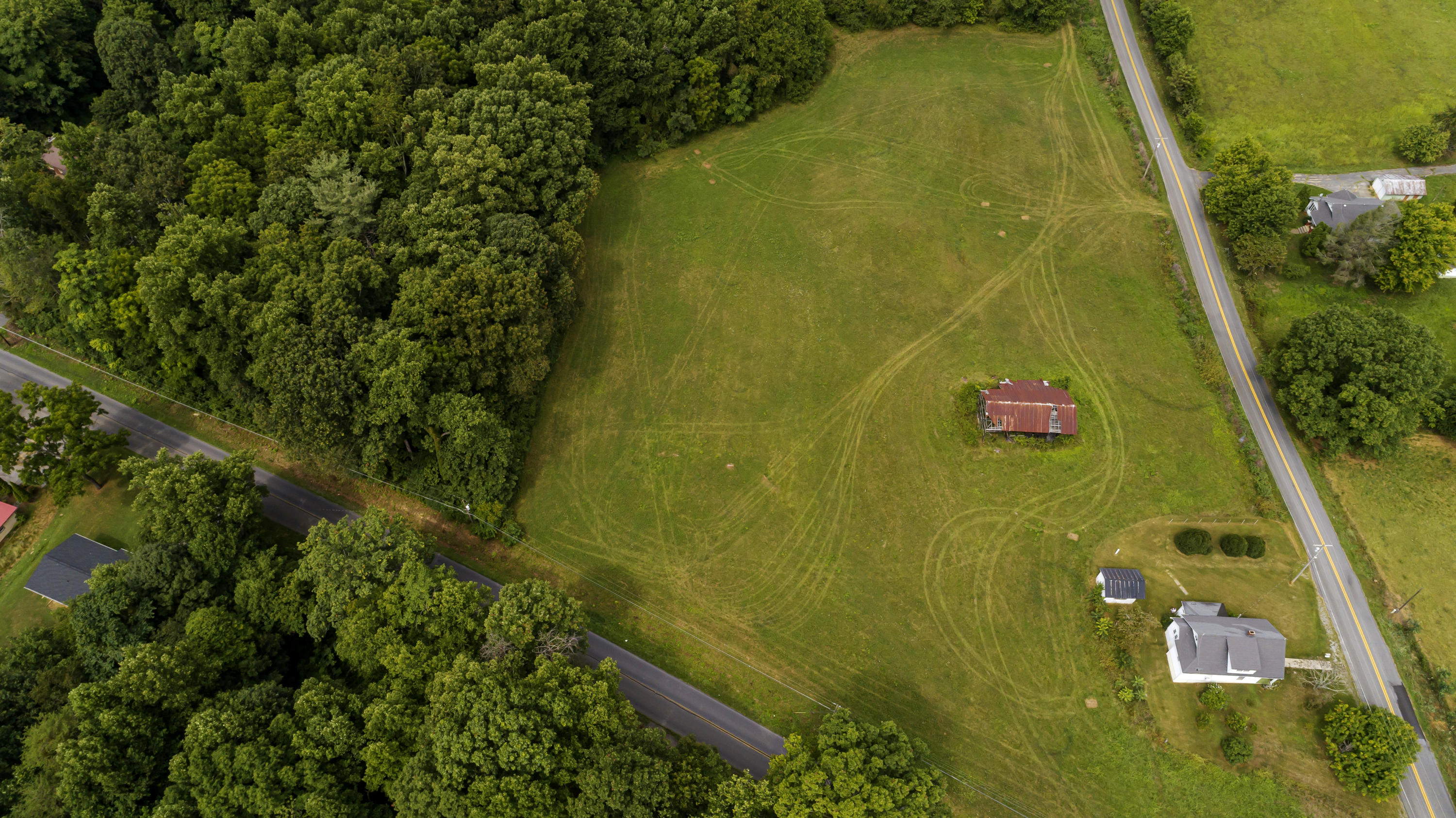 107 Miller Road Jonesborough, TN 37659 - Photo 1 of 22 107MillerRd26 copy