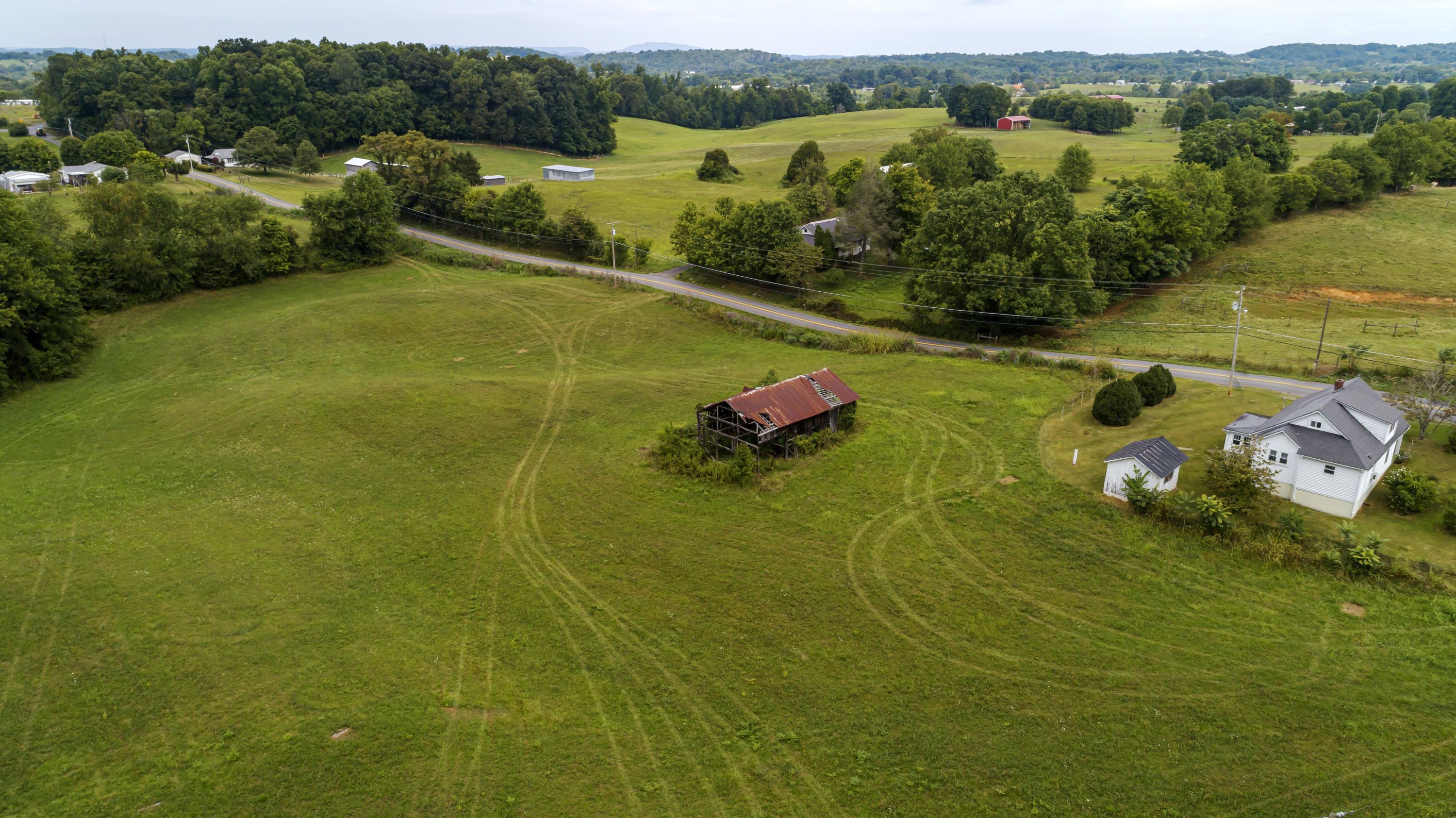 107 Miller Road Jonesborough, TN 37659 - Photo 6 of 22 107MillerRd58 copy