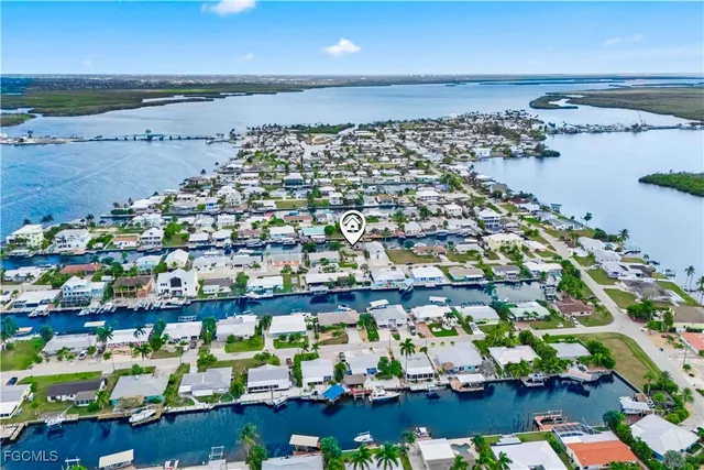 $499,000 | 2781 Bruce Street, Matlacha, FL 33993