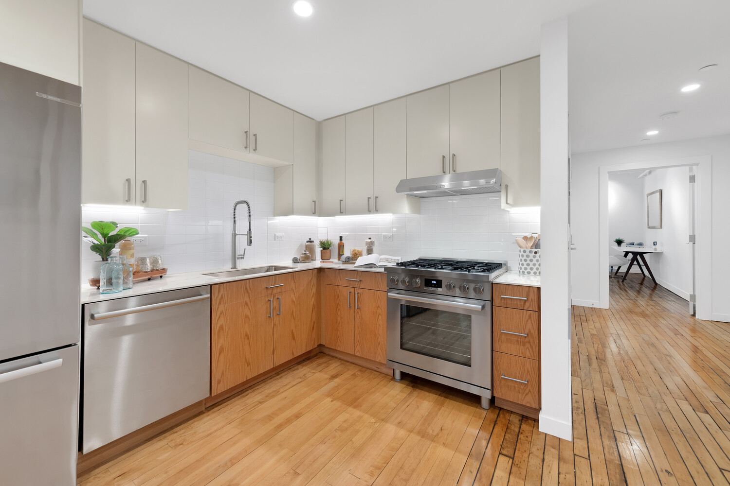 554 Broome Street, Unit 4 Manhattan, NY 10013 - Photo 4 of 10