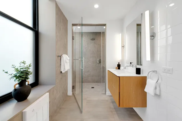 $2,890,000 | 554 Broome Street, Unit 4 | Hudson Square