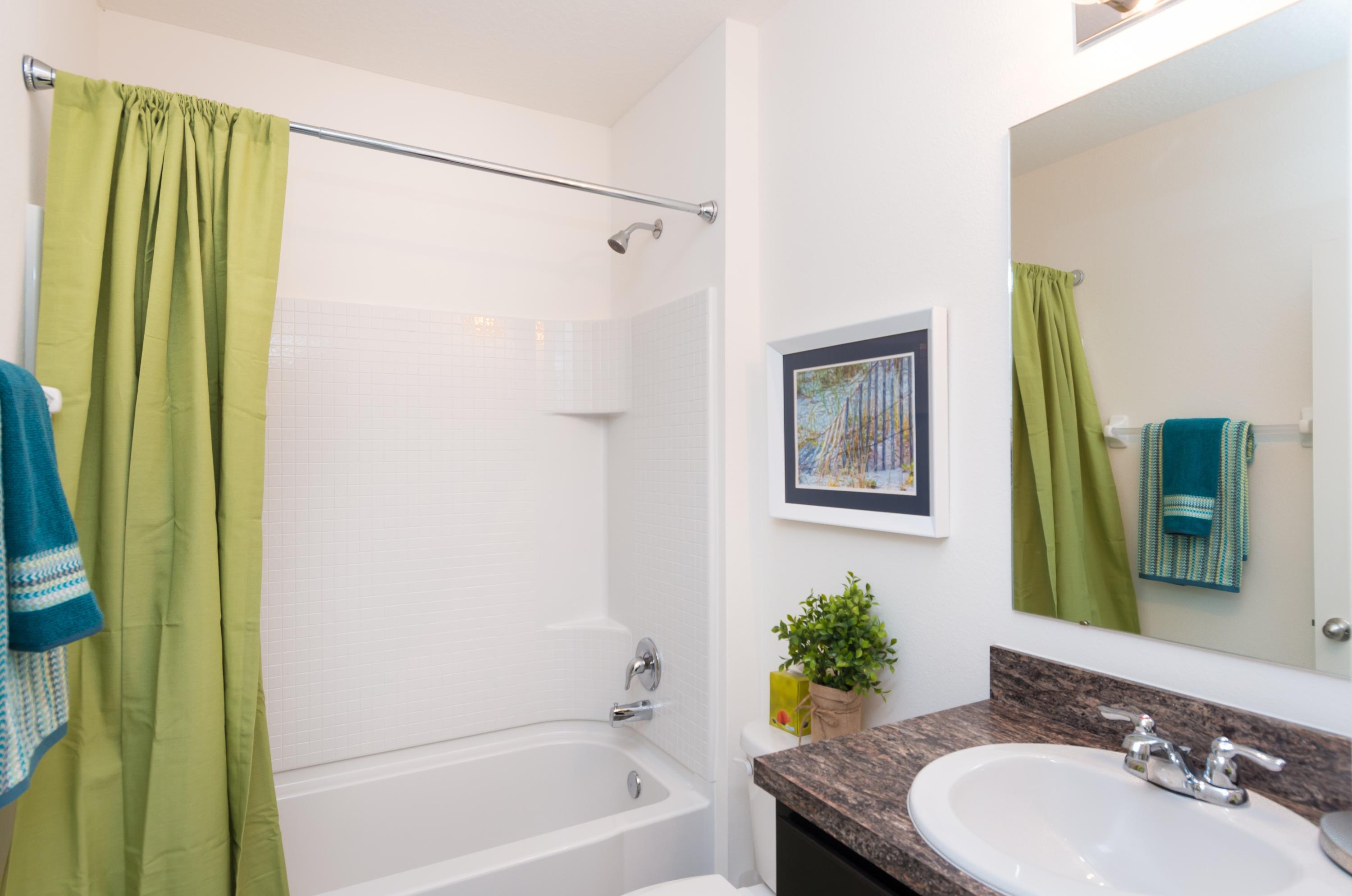 12152 Rimini Way Port St. Lucie, FL 34987 - Photo 15 of 26 Hall bath