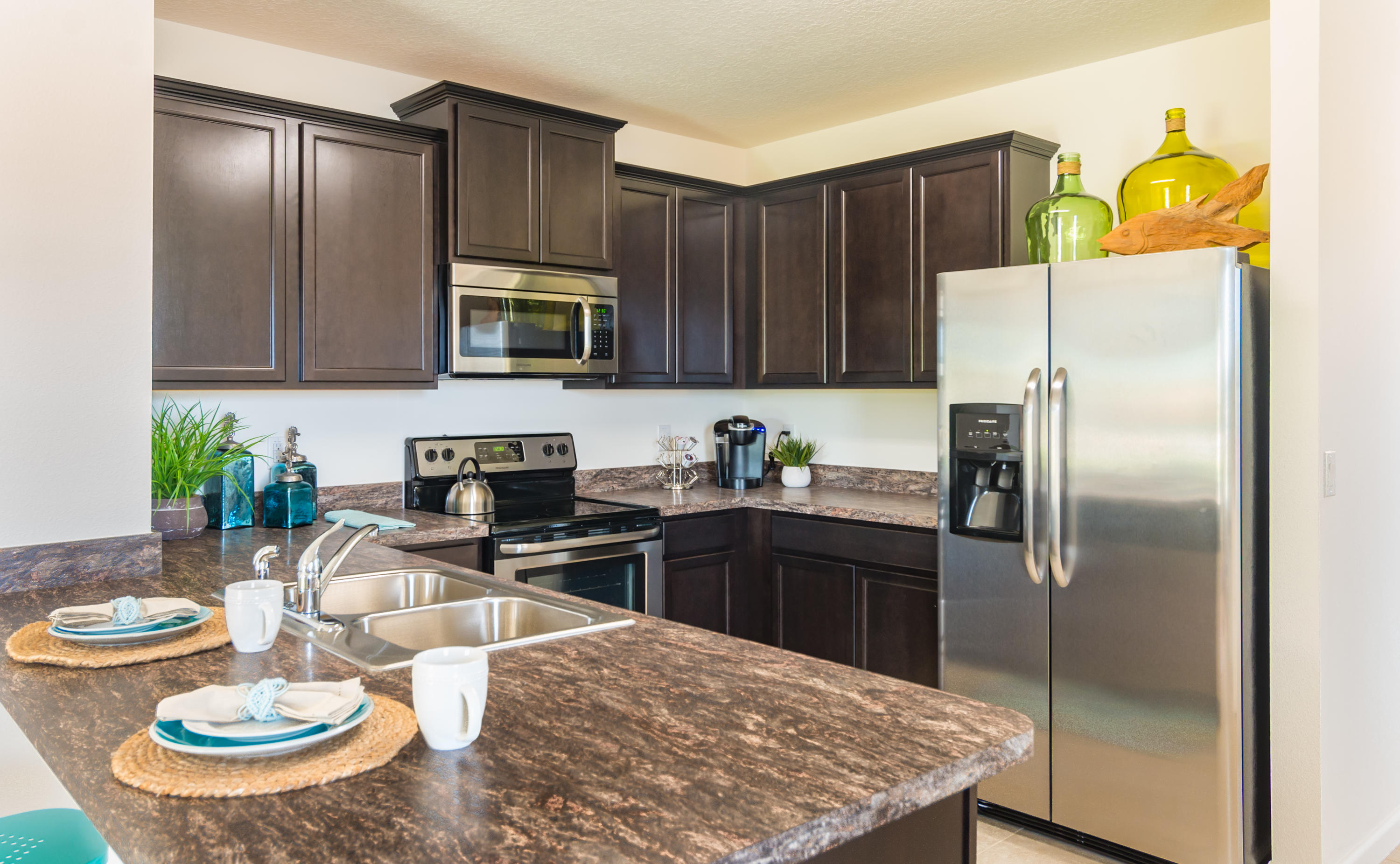 12152 Rimini Way Port St. Lucie, FL 34987 - Photo 2 of 26 kitchen 2