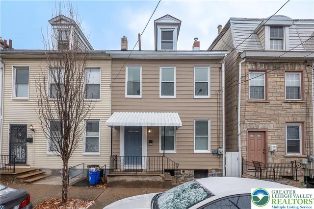 $2,100 | 721 Ferry Street, Easton, PA 18042