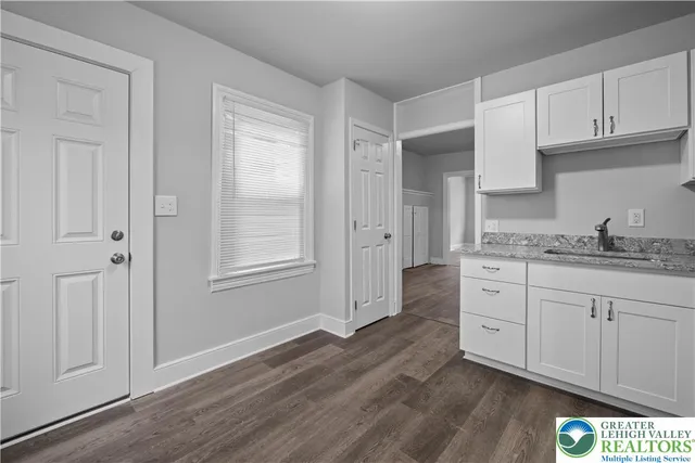 $2,100 | 721 Ferry Street, Easton, PA 18042