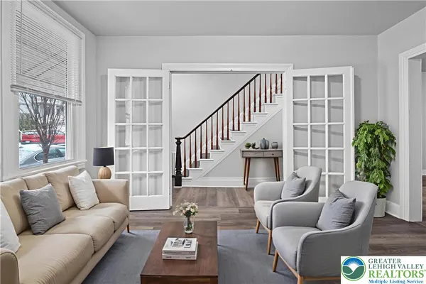 $2,100 | 721 Ferry Street, Easton, PA 18042