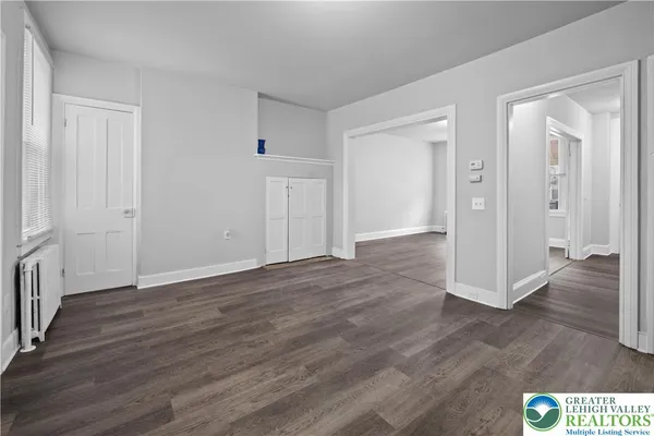 $2,100 | 721 Ferry Street, Easton, PA 18042