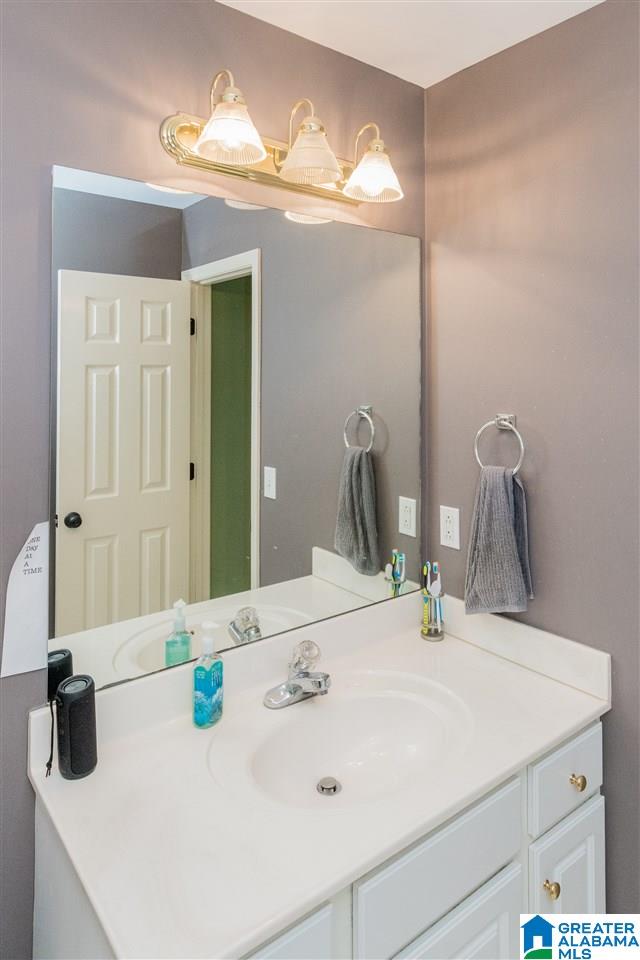 637 Meadow Ridge Drive Birmingham, AL 35242 - Photo 27 of 40