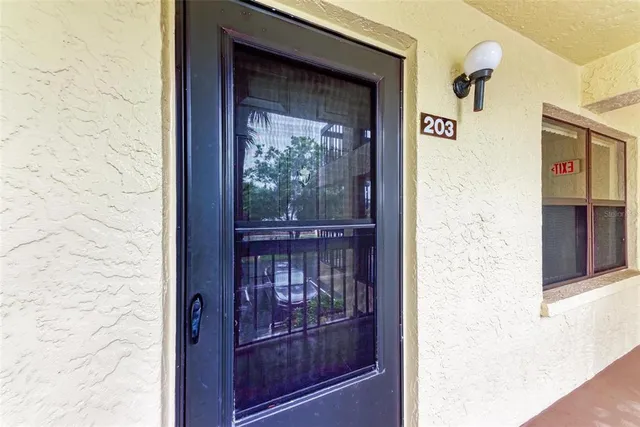 $1,450 | 425 30th Avenue West, Unit C203, Bradenton, FL 34205
