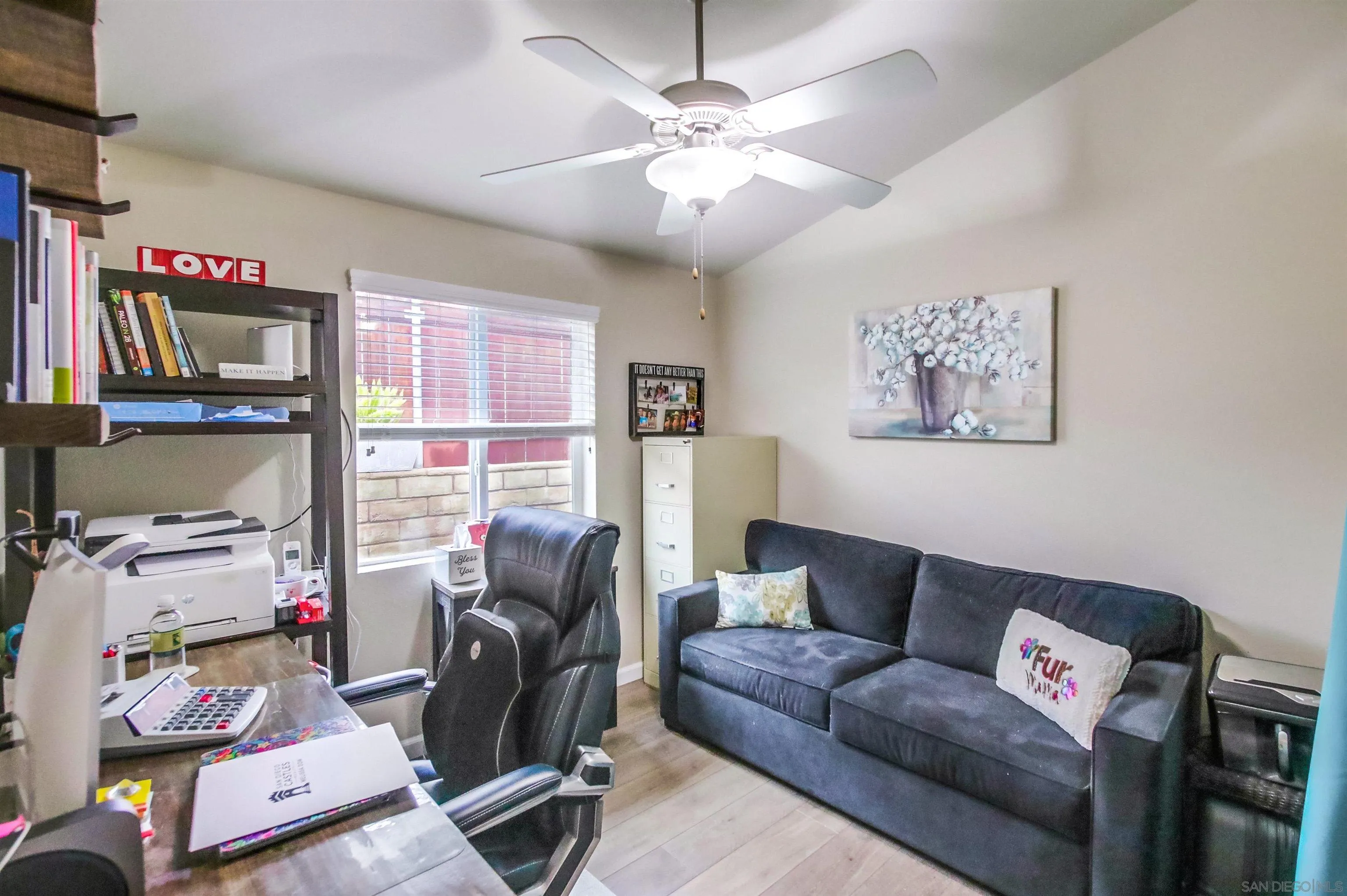 15935 Spring Oaks Road, Unit SPACE 16 El Cajon, CA 92021 - Photo 20 of 45 a living room with furniture and a flat screen tv