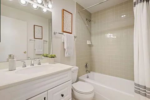 $889,000 | 1600 Garden Street, Unit 32, Santa Barbara, CA 93101
