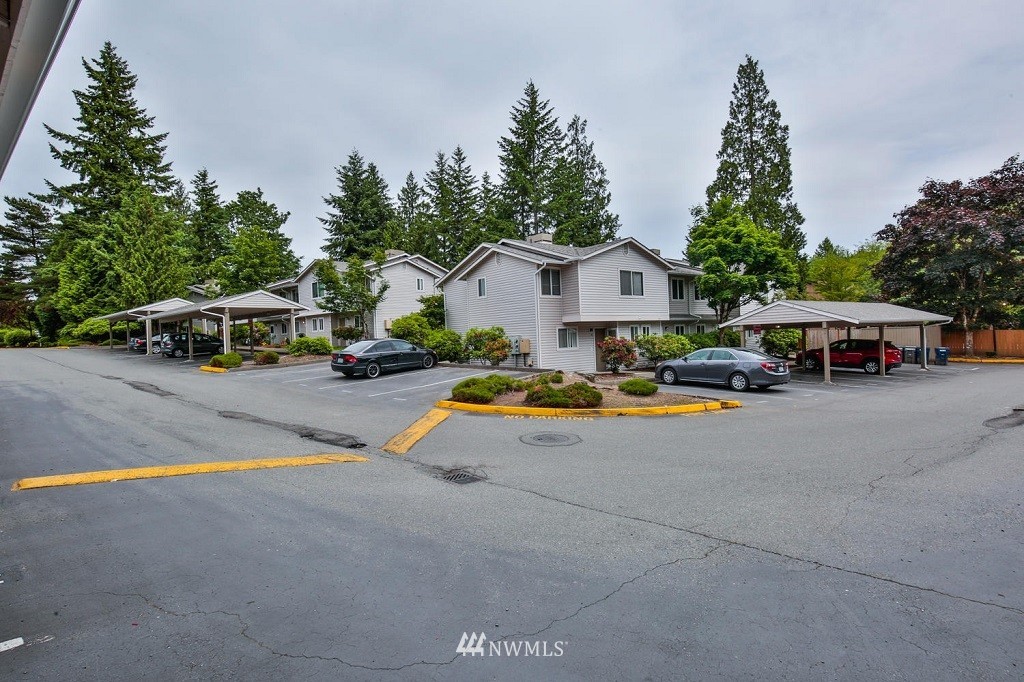 18910 Bothell Everett Highway, Unit F3 Bothell, WA 98012 - Photo 3 of 17 Gallery Image 3