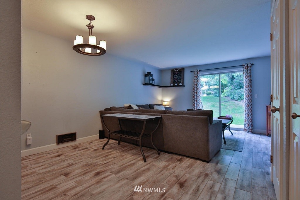 18910 Bothell Everett Highway, Unit F3 Bothell, WA 98012 - Photo 9 of 17 Gallery Image 9