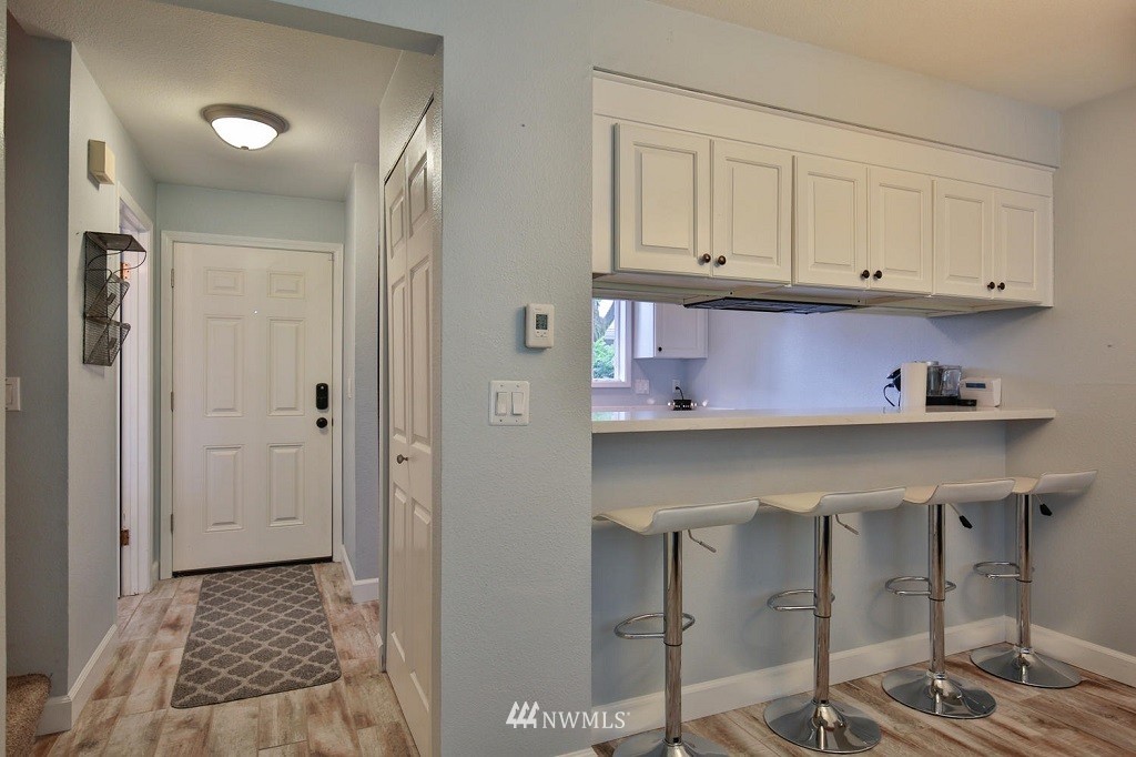 18910 Bothell Everett Highway, Unit F3 Bothell, WA 98012 - Photo 10 of 17 Gallery Image 10