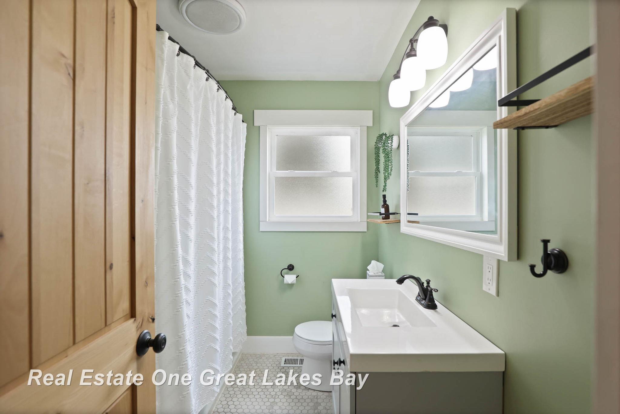 2720 Colwood Road Caro, MI 48723 - Photo 20 of 45 50167772-b77a2801-df2e-4c6b-af9f-19d0fd78a5ce.JPG