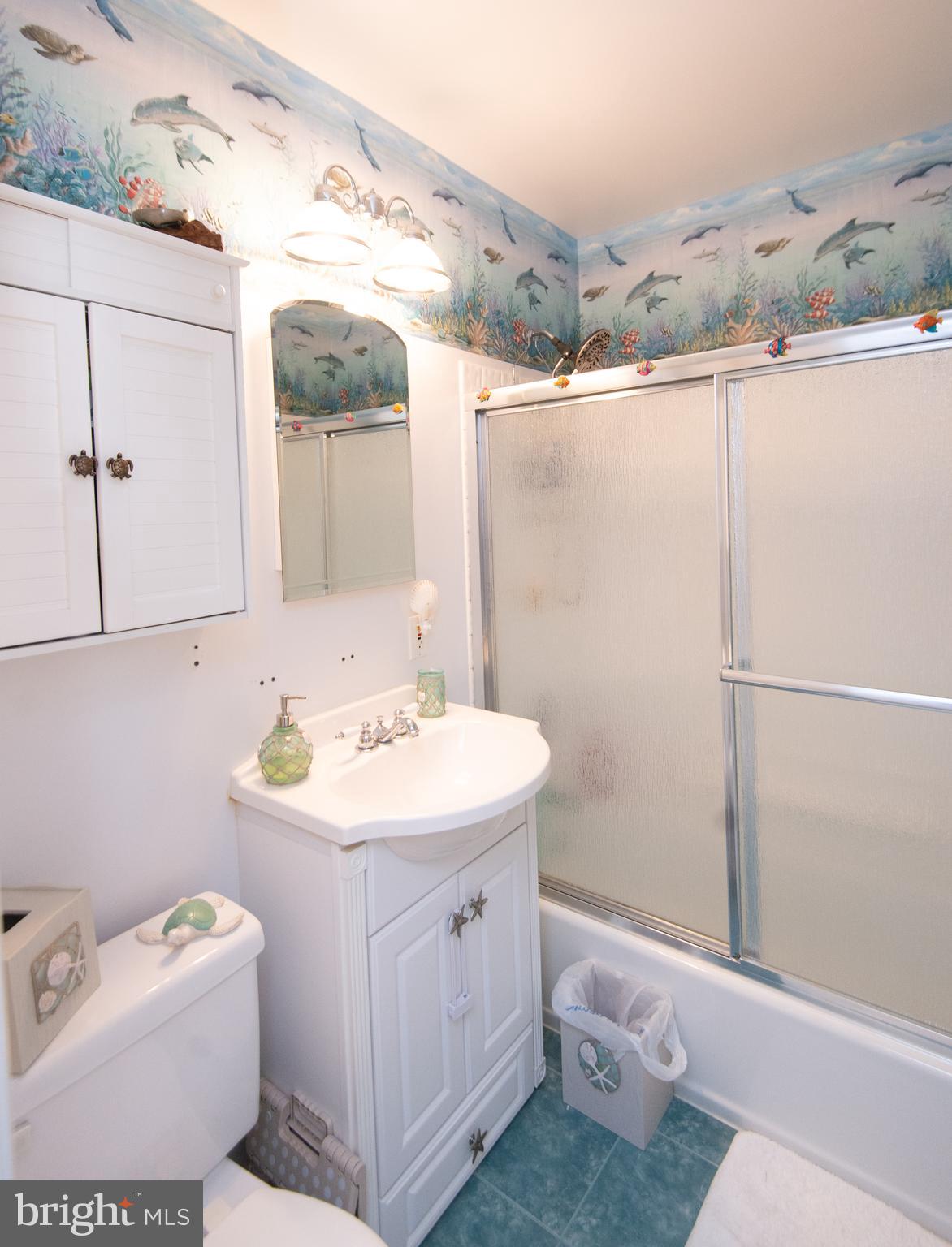 8908 Rusty Anchor Road, Unit 20401 Ocean City, MD 21842 - Photo 18 of 33