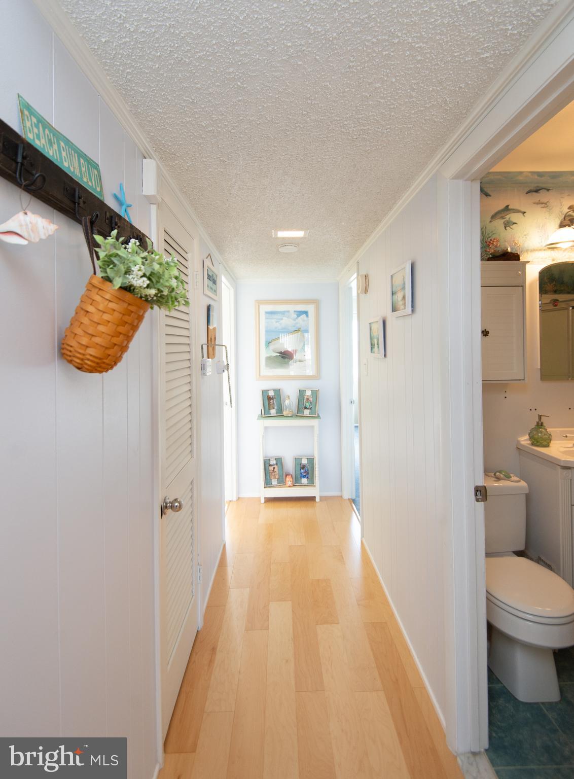 8908 Rusty Anchor Road, Unit 20401 Ocean City, MD 21842 - Photo 23 of 33