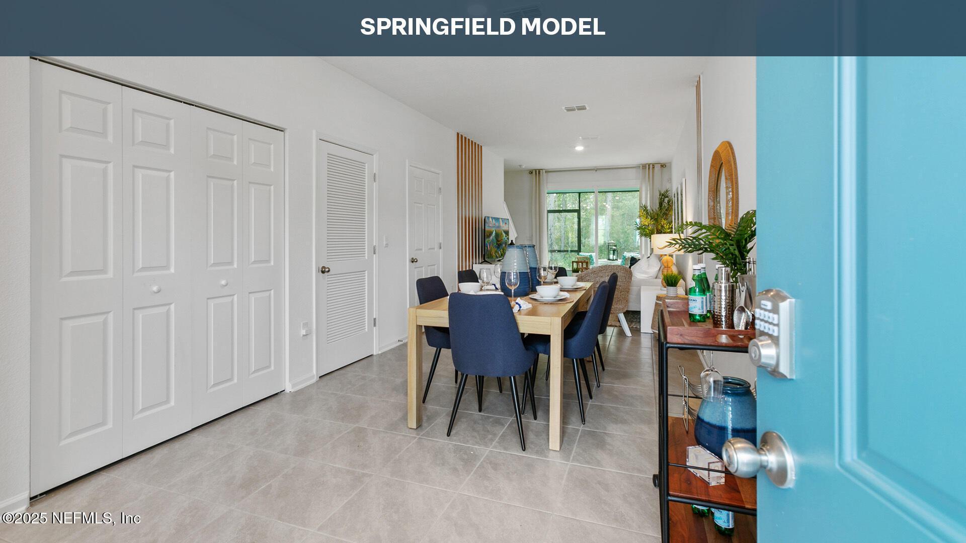 135 Palmetto Rdg Road St. Augustine, FL 32095 - Photo 7 of 53 a view of a dining room with furniture and a potted plant