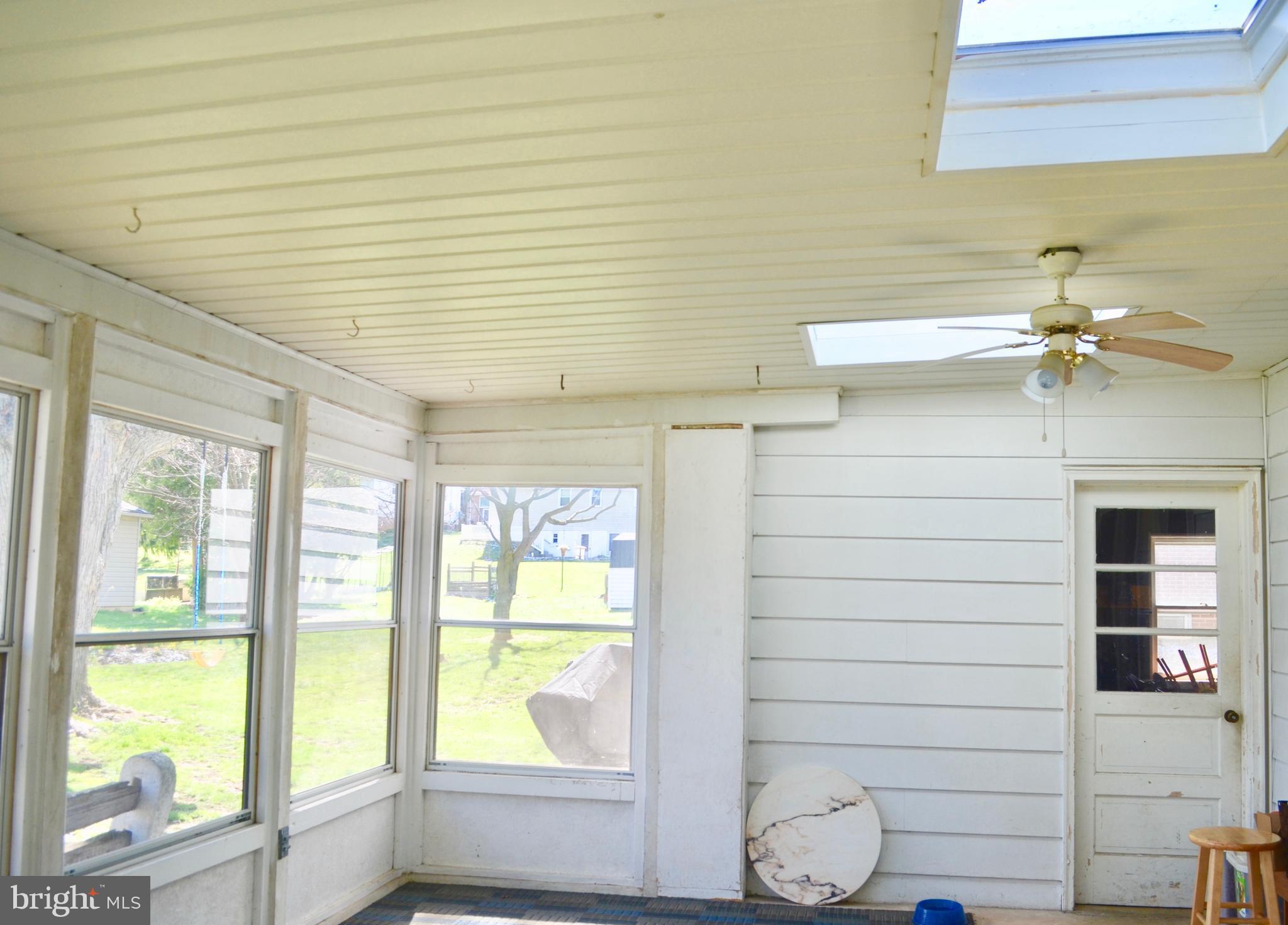 337 Dahlia Road Lancaster, PA 17602 - Photo 17 of 42 Gallery Image 17