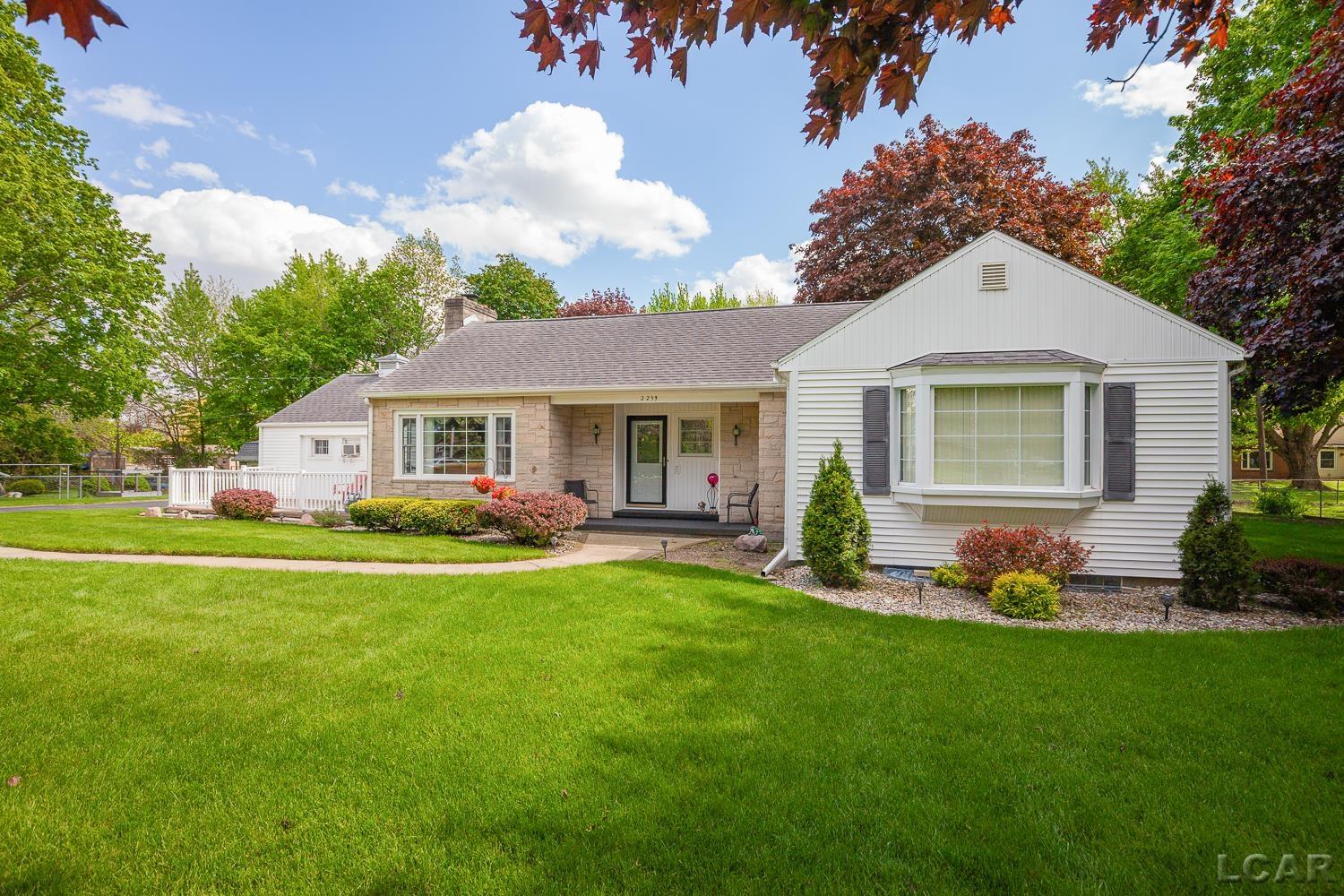 2259 Tayer Road Adrian, MI 49221 - Photo 1 of 52