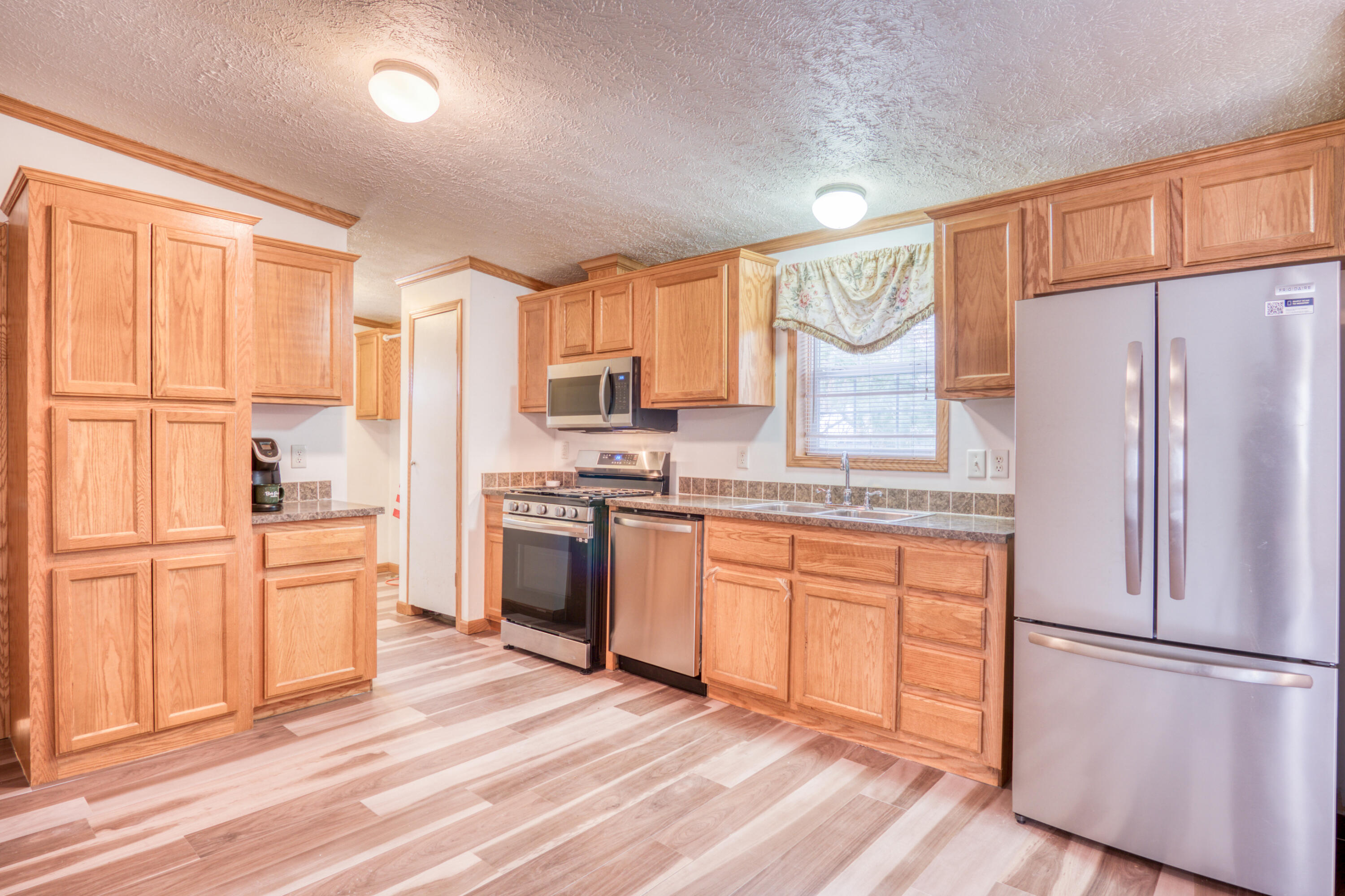 10743 North Federal Road Howard City, MI 49329 - Photo 11 of 44 DSC06440_19
