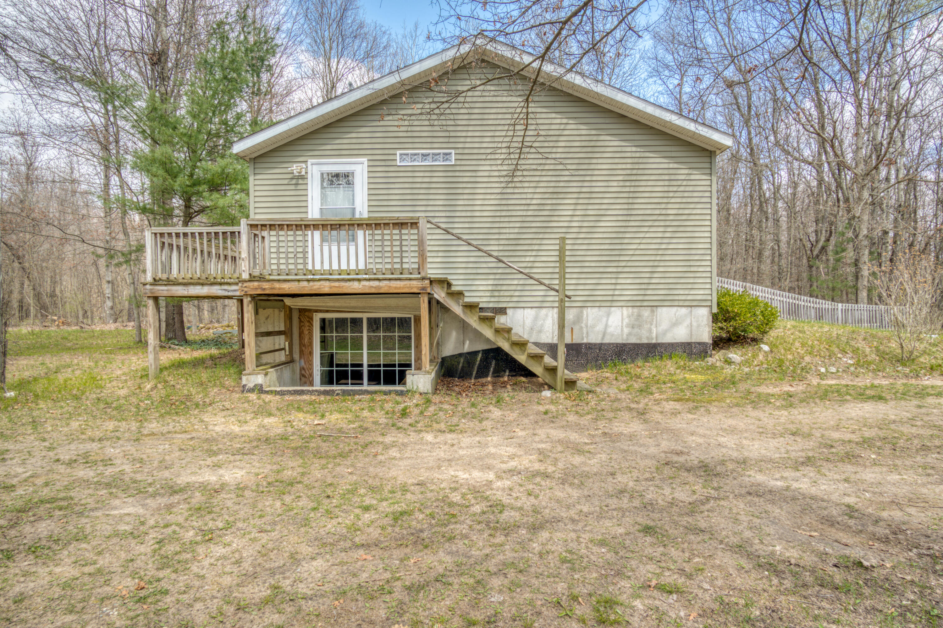 10743 North Federal Road Howard City, MI 49329 - Photo 28 of 44 DSC07418_11