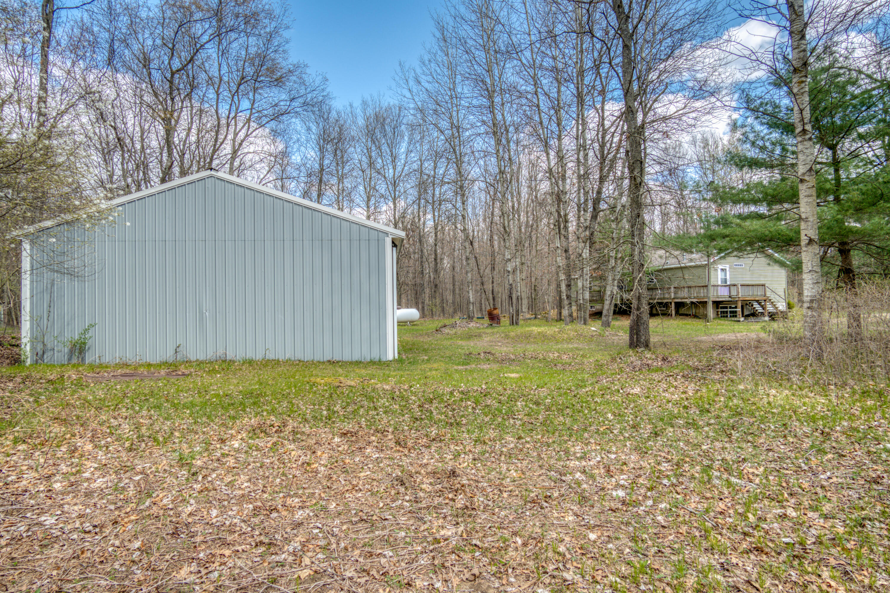 10743 North Federal Road Howard City, MI 49329 - Photo 35 of 44 DSC07415_10