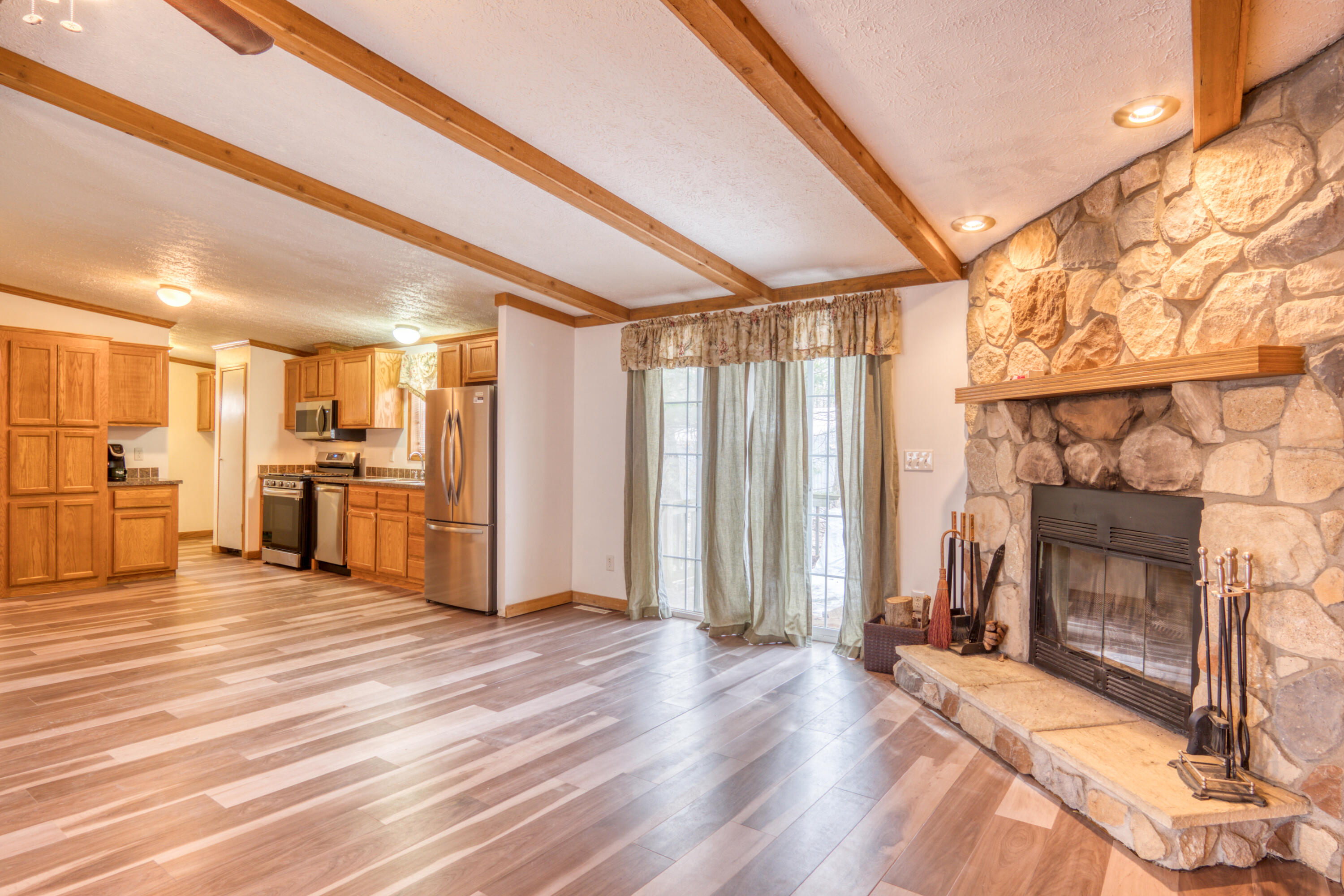 10743 North Federal Road Howard City, MI 49329 - Photo 8 of 44 DSC06425_16