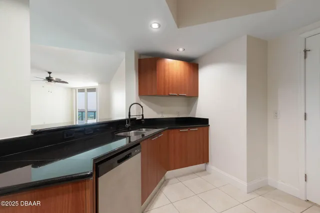 $2,475 | 241 Riverside Drive, Unit 708, Holly Hill, FL 32117