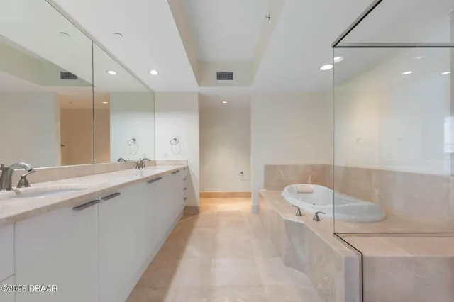 $2,475 | 241 Riverside Drive, Unit 708, Holly Hill, FL 32117