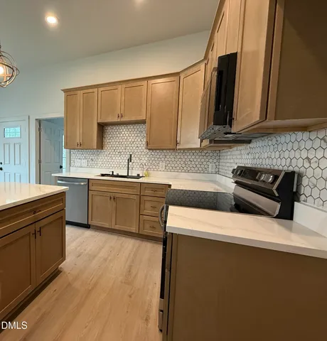 $279,900 | 509 East Elizabeth Street, Selma, NC 27576