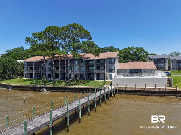 $630,000 | 210 South Mobile Street, Unit 10, Fairhope, AL 36532