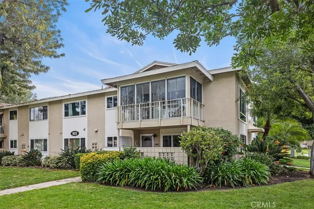 $210,000 | 922 Avenida Majorca, Unit N, Laguna Woods, CA 92637