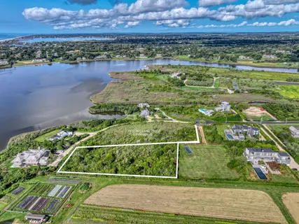 $3,995,000 | 151 Seascape Lane, Sagaponack, NY 11962