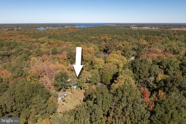 $185,000 | 2097 Coles Point Road, Hague, VA 22469